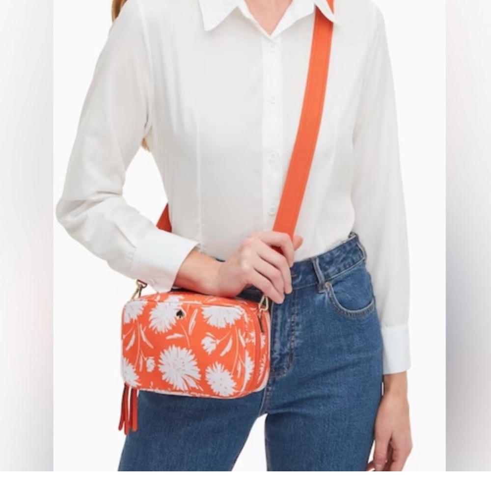 Kate Spade camera bag in Jae Blossom Floral Nylon